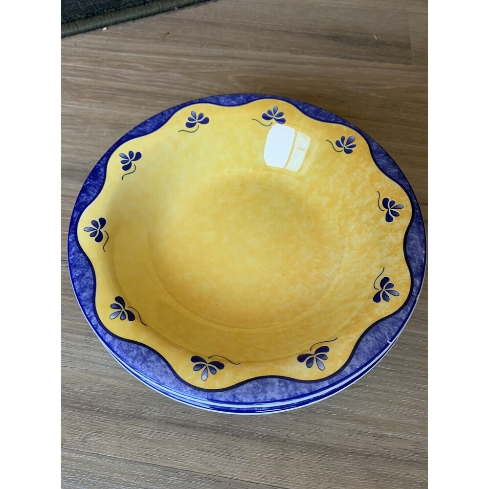 Two (2) VTG Quadrifoglio Ceramica Italy QUD2 Yellow Flowers Rim Soup Bowl